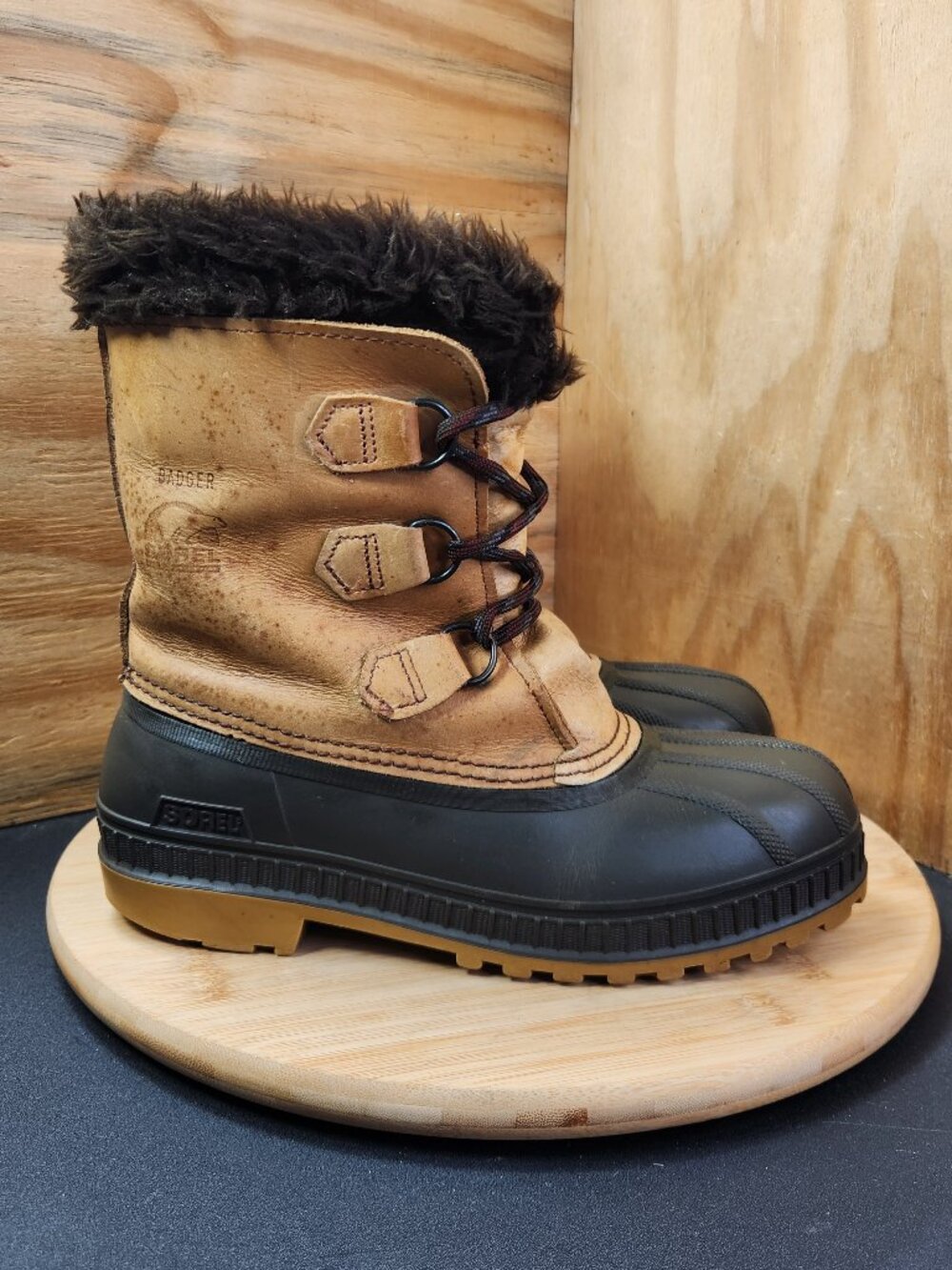 Sorel Badger Mens Waterproof Duck Boots Size 6